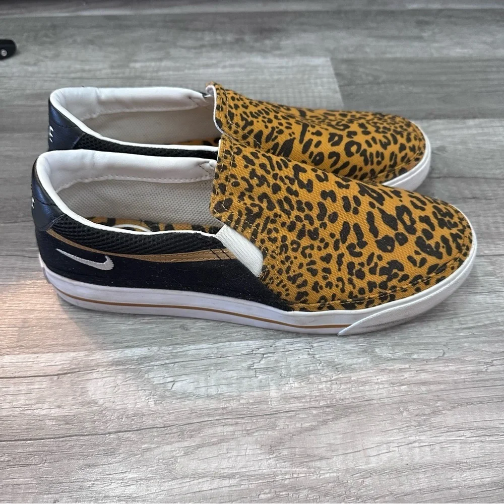 Nike Leopard Print Flats
